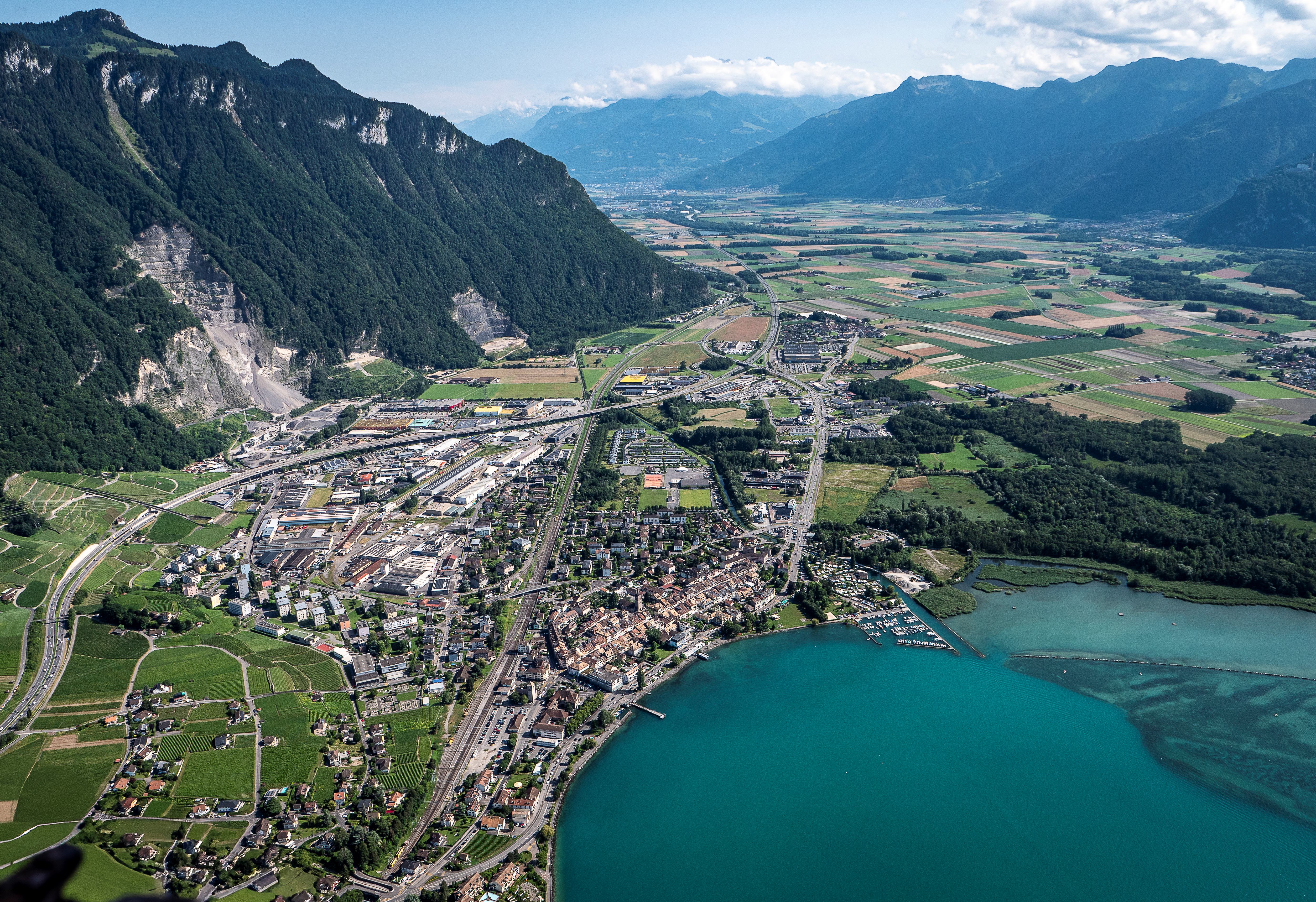 https://radiochablais.ch/images/2026/06/04/villeneuve ciel.jpg